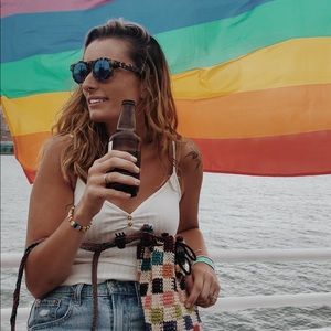 Meet your Posher, Nicole